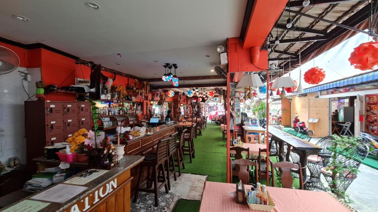 Vech Guesthouse Patong מראה חיצוני תמונה