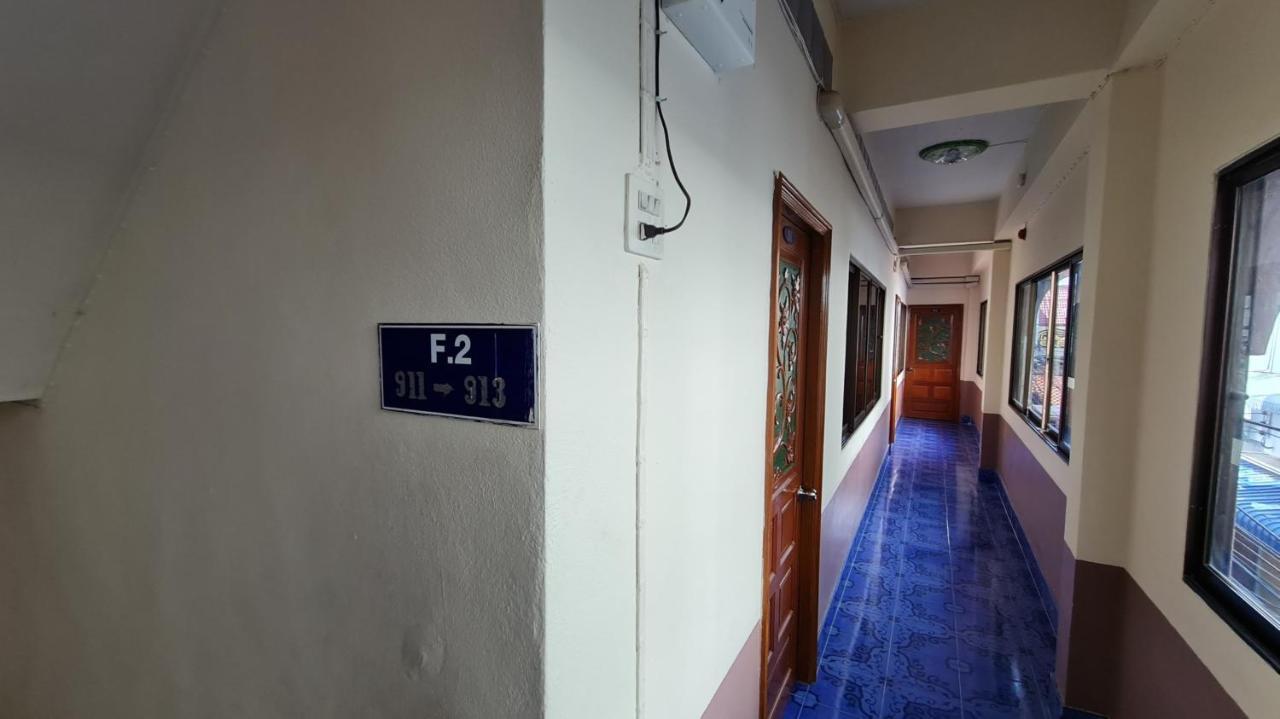 Vech Guesthouse Patong מראה חיצוני תמונה