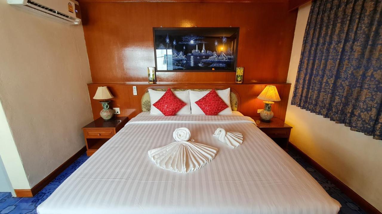 Vech Guesthouse Patong מראה חיצוני תמונה