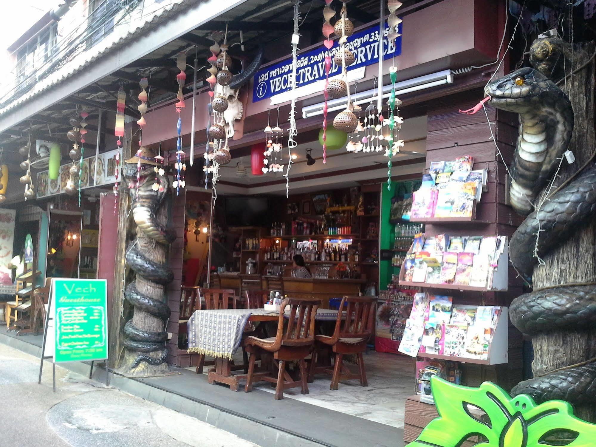 Vech Guesthouse Patong מראה חיצוני תמונה